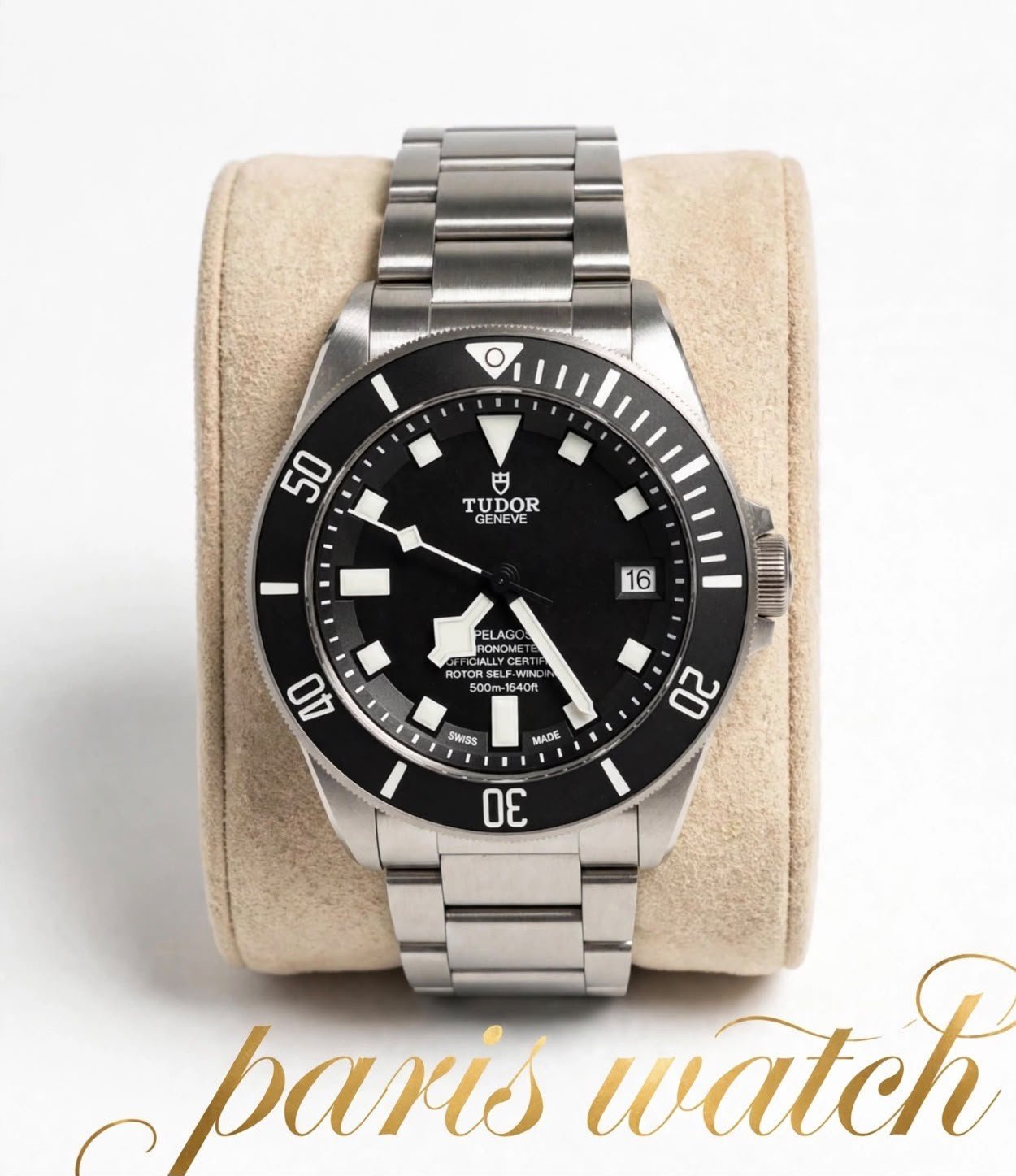 Tudor Bay Black